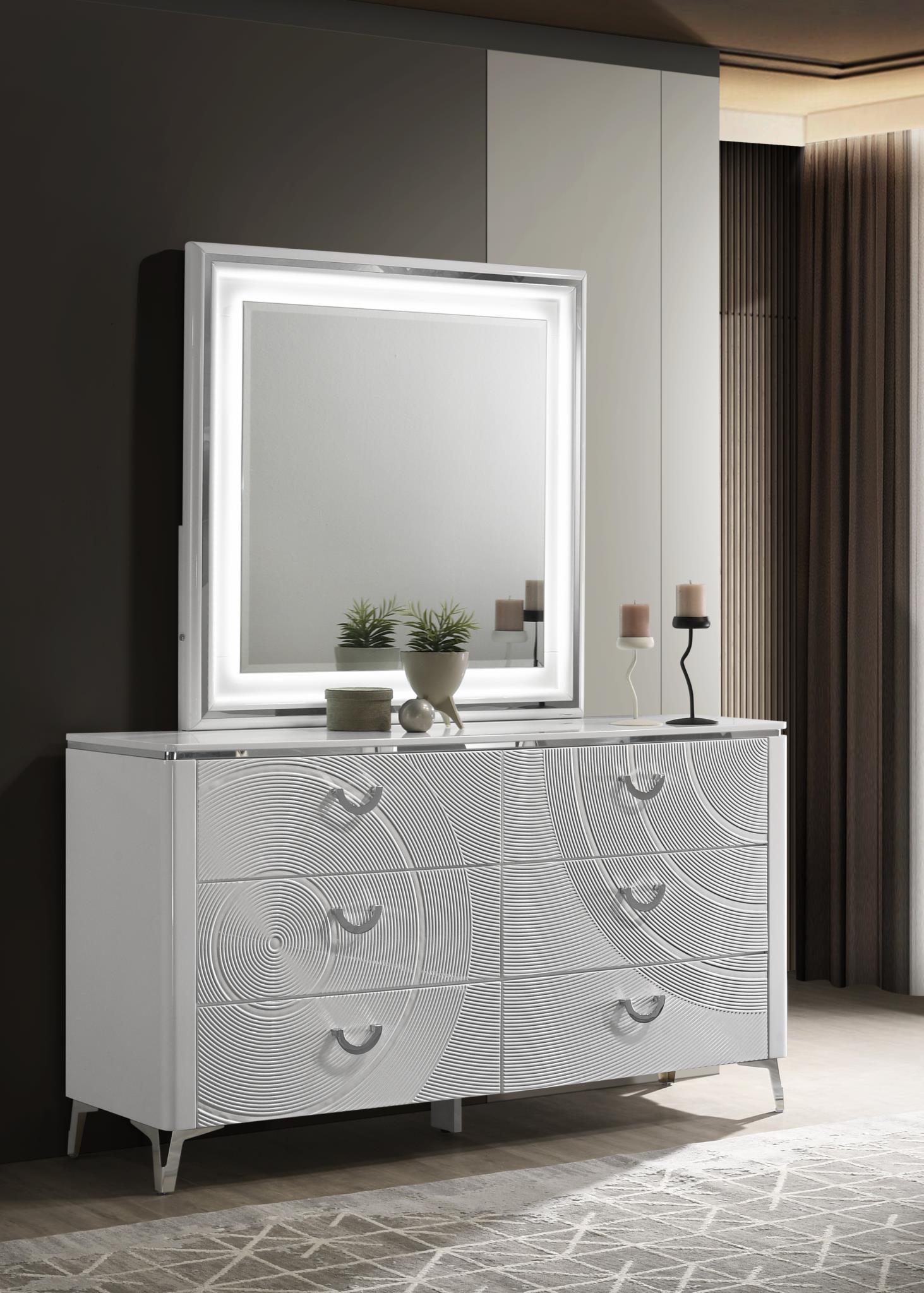 King Bed Frame - Dresser - Mirror - Chest - Nightstand — photo 3