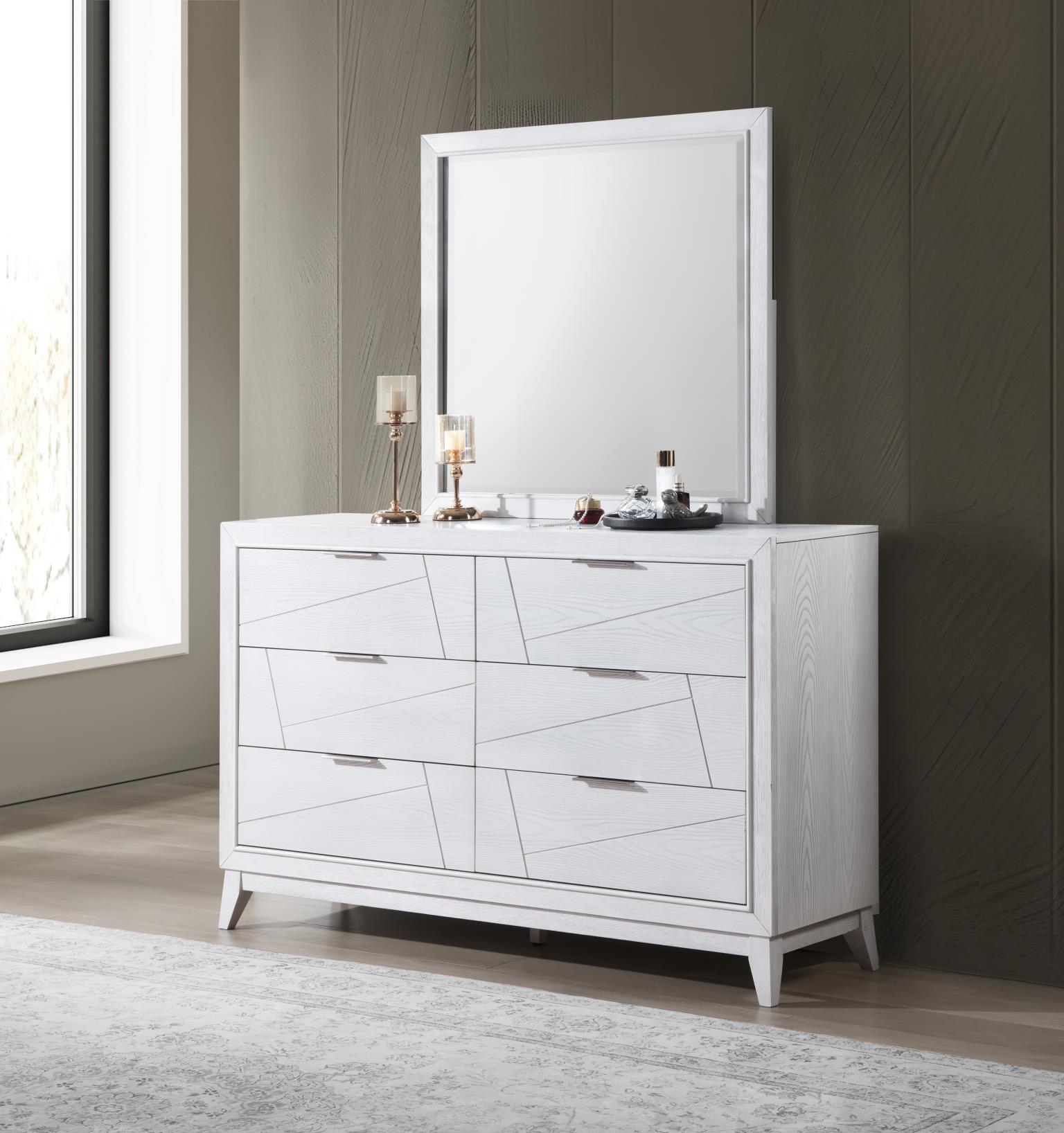 King Bed Frame - Dresser - Mirror - Chest - Nightstand — photo 3