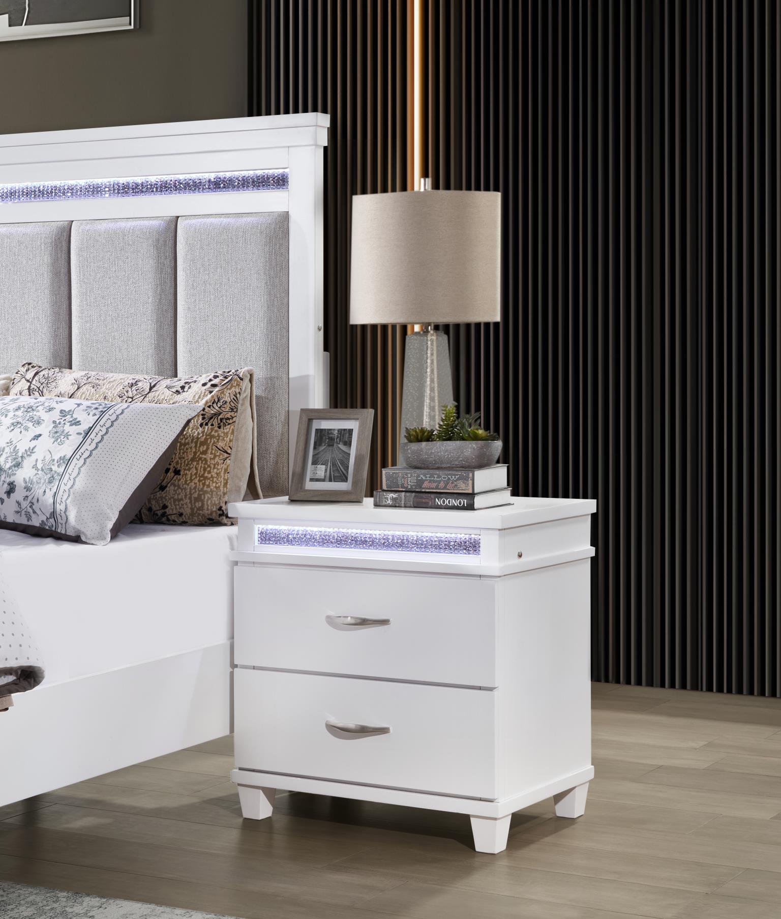 King Bed Frame - Dresser - Mirror - Chest - Nightstand — photo 5