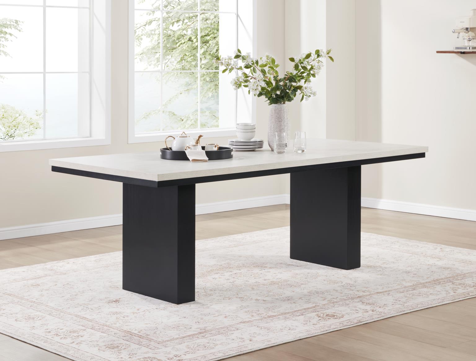 Dining Table — photo 3
