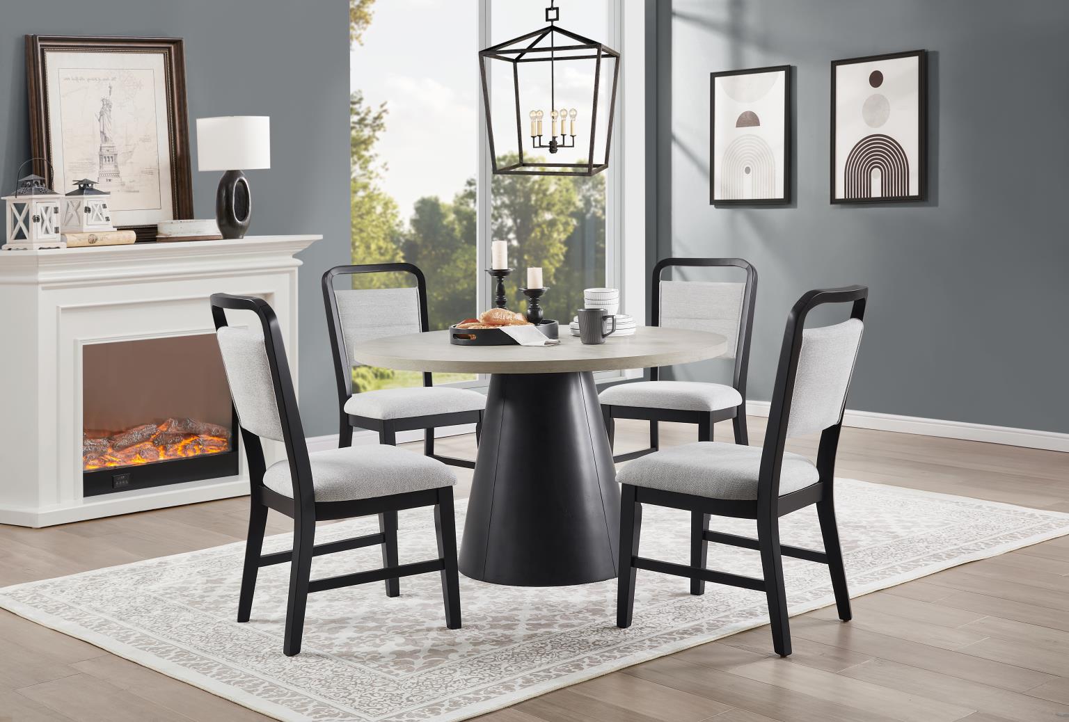 Black Dining