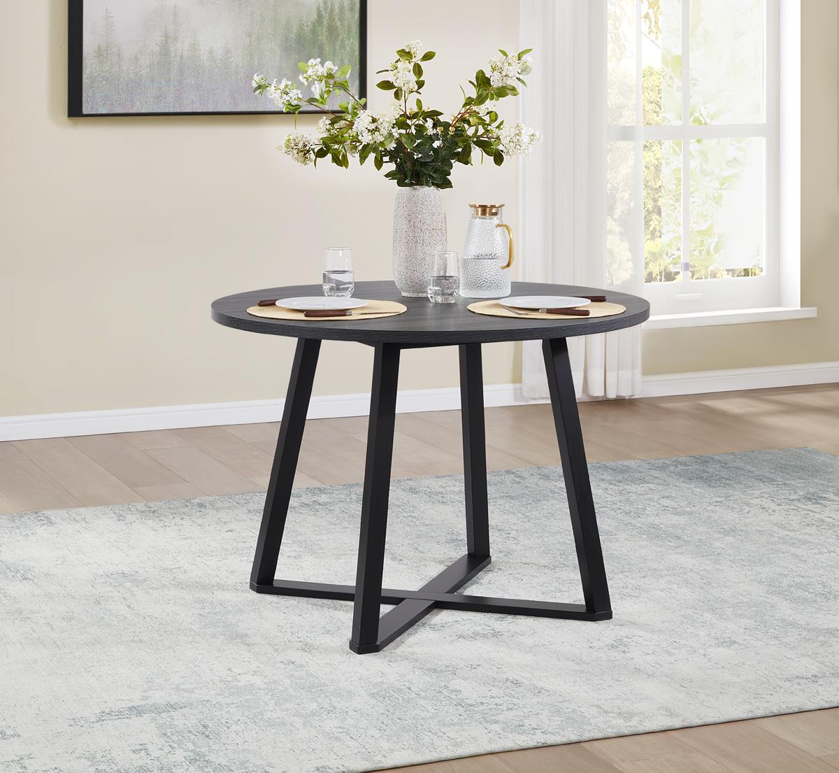 Black Dining — photo 2